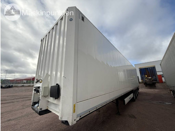 بصندوق مغلق مقطورة KRONE