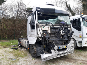 شاحنة جرار IVECO Stralis 460