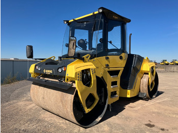 مدحلة الأسفلت BOMAG