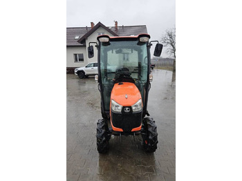 جرار Ciągnik Kubota B2650 4x4 klima 26 KM hydrostat: صور 3