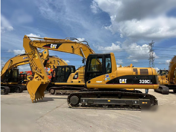 حفارات زحافة CATERPILLAR 320CL
