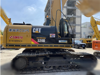 حفارات زحافة CATERPILLAR 320D: صور 3