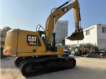 حفارات زحافة CATERPILLAR 320GC