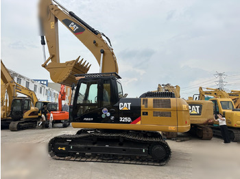 حفارات زحافة CATERPILLAR 325D