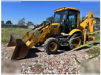 حفار متعدد الاستخدام JCB 3CX