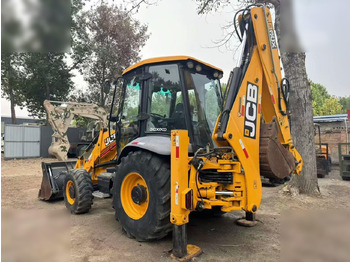 حفار متعدد الاستخدام JCB 3CX