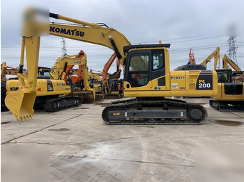 حفارات زحافة KOMATSU PC200-8