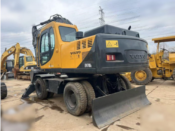 حفارة على عجلات VOLVO EW170: صور 5 حفارة على عجلات VOLVO EW170: صور 5