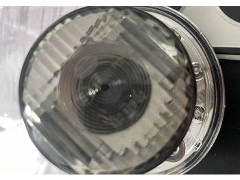 الضوء الخلفي - شاحنة Scania New Century: صور 3