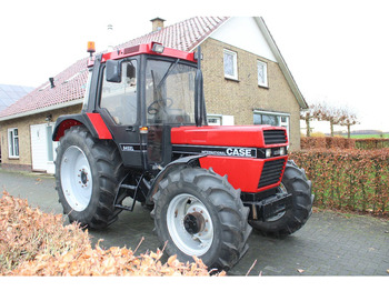 جرار CASE IH XL