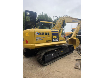 حفارات زحافة KOMATSU PC130