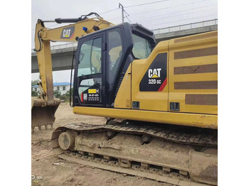 حفارات زحافة CATERPILLAR 320GC