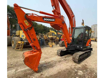 حفارات زحافة Used Digger DOOSAN DX60 Construction Machinery Construction Digger Used DOOSAN DX60 Cheap Excavator: صور 4