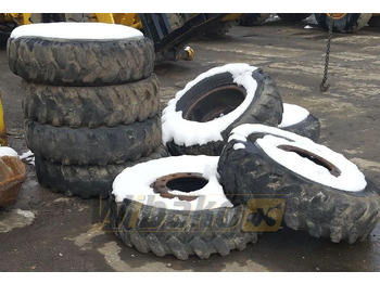 اللودر بعجل