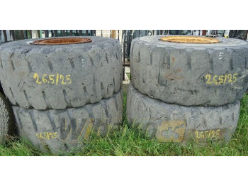 اللودر بعجل