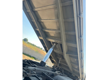 قلابات MAN TGA 33.390: صور 4