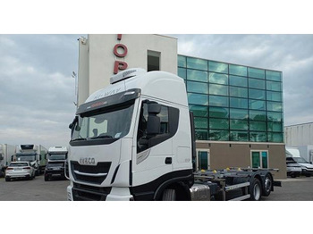 شاحنات الحاويات / جسم علوي قابل للتغيير شاحنة IVECO Stralis 480