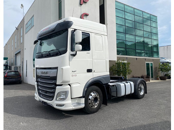 شاحنة جرار DAF XF 450