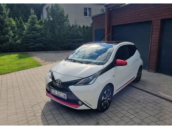 سيارة TOYOTA