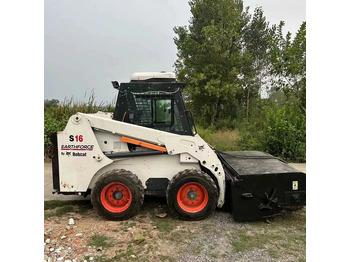 شيول صغير BOBCAT S16