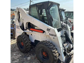 شيول صغير BOBCAT S300