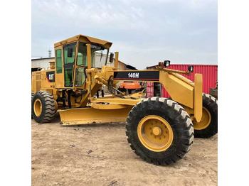 آلة تسوية الأرض CATERPILLAR 140H