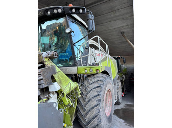 حصادة الأعلاف CLAAS Jaguar 970