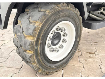 شاحنة المناولة رباعية الاتجاهات Combilift C4500 / DUPLEX / 4050MM / DIESEL / WIDE POSITIONER / FREE LIFT / SIDESHIFT / LIKE NEW: صور 3