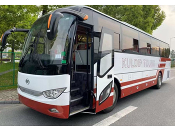 سياحية حافلة