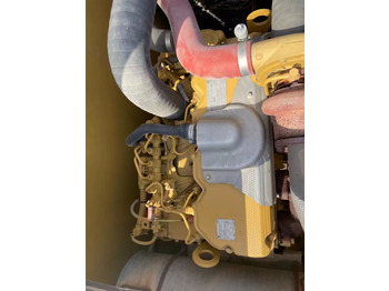 المحرك CATERPILLAR