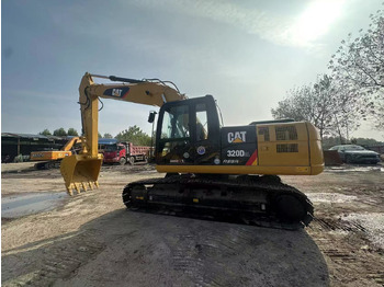 حفارات زحافة CATERPILLAR