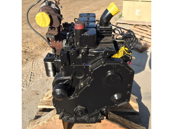 المحرك KOMATSU