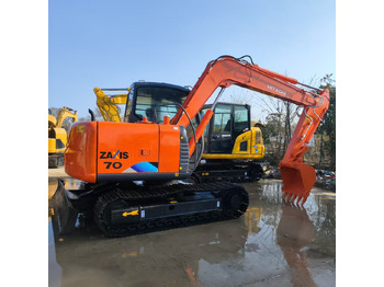 حفارة مصغرة HITACHI ZX70