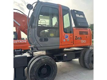 حفارة HITACHI ZX130W