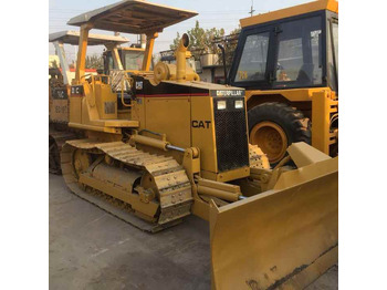 بلدوزر CATERPILLAR D4H