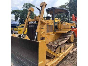 بلدوزر CATERPILLAR D6D