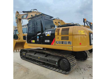 حفارات زحافة CATERPILLAR 323