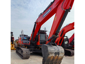 حفارة DOOSAN DX225LC-9C