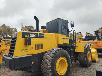 اللودر بعجل Used komatsu WA380-3 Wheel Loader Hot Sale Original Japan Brand Koamtsu Wheel Loader for Sale: صور 3 اللودر بعجل Used komatsu WA380-3 Wheel Loader Hot Sale Original Japan Brand Koamtsu Wheel Loader for Sale: صور 3