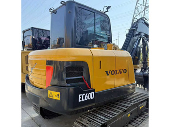 حفارة VOLVO EC60E