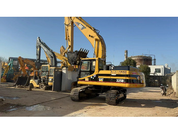 حفارات زحافة CATERPILLAR 325BL