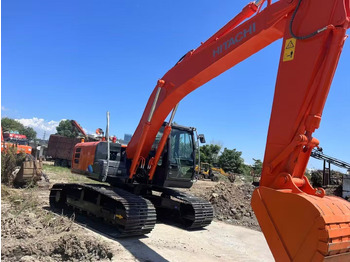 حفارات زحافة HITACHI ZX200