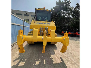 بلدوزر KOMATSU D65EX: صور 3 بلدوزر KOMATSU D65EX: صور 3
