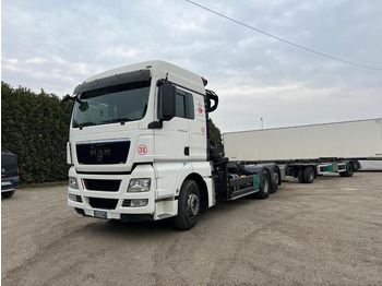 شاحنة ذات الخطاف MAN TGX 26.480