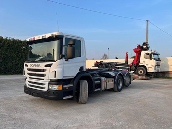 شاحنة ذات الخطاف SCANIA P 410
