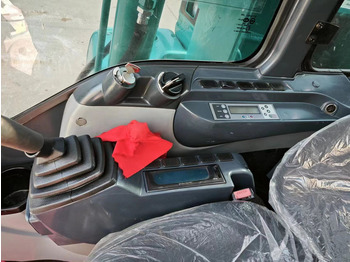 حفارة مصغرة Kobelco SK75: صور 3 حفارة مصغرة Kobelco SK75: صور 3