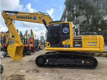 حفارات زحافة KOMATSU PC200