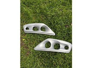 هيكل السيارة الخارجية MERCEDES-BENZ Intouro