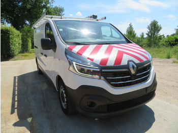فان المدمجة RENAULT Trafic 2.0
