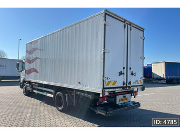 Mercedes-Benz Atego 1318 Day Cab, Euro 5, BDF / EPS automatic / DHOLLANDIA 2000KG إيجار Mercedes-Benz Atego 1318 Day Cab, Euro 5, BDF / EPS automatic / DHOLLANDIA 2000KG: صور 2